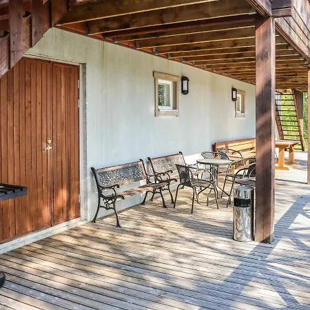 Dom wakacyjny Uulanlinna B- Paritalo By Interhome